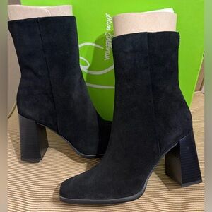 NWT Sam Edelman Ivette Suede Ankle Bootie in Black - Size 8